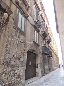 Apparecchio murale centrale Palazzo Mango